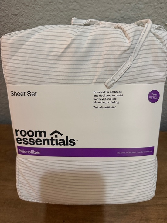 Room Essentials Other - Room Essentials Microfiber Twin Sheet Set in White with Light Gray Stripes